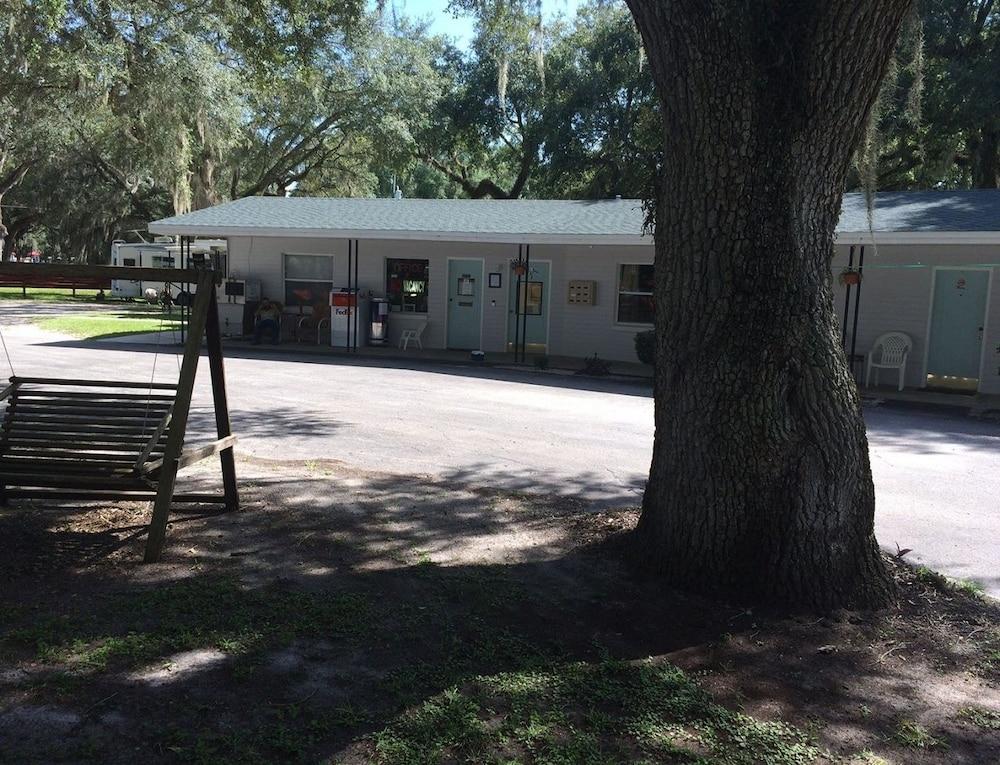 Cindys Motel photo 15