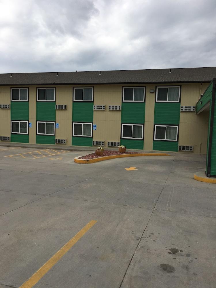 Cheyenne Guest Inn photo 24