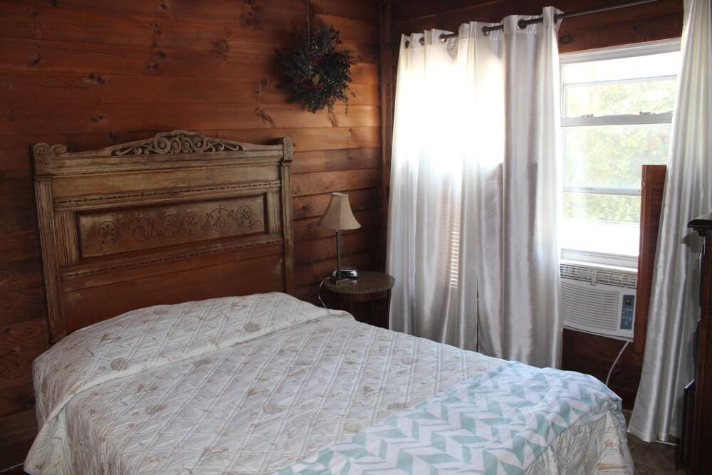 Lake House photo 64