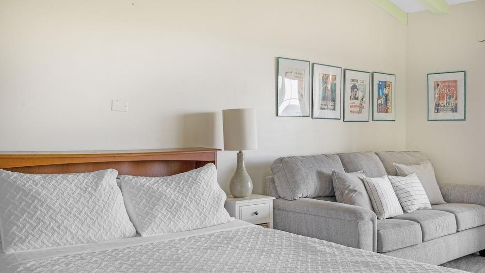 Beach Plum Resort photo 53