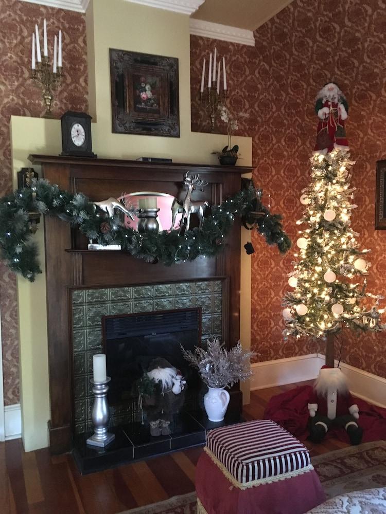 McCloud River B&B photo 34