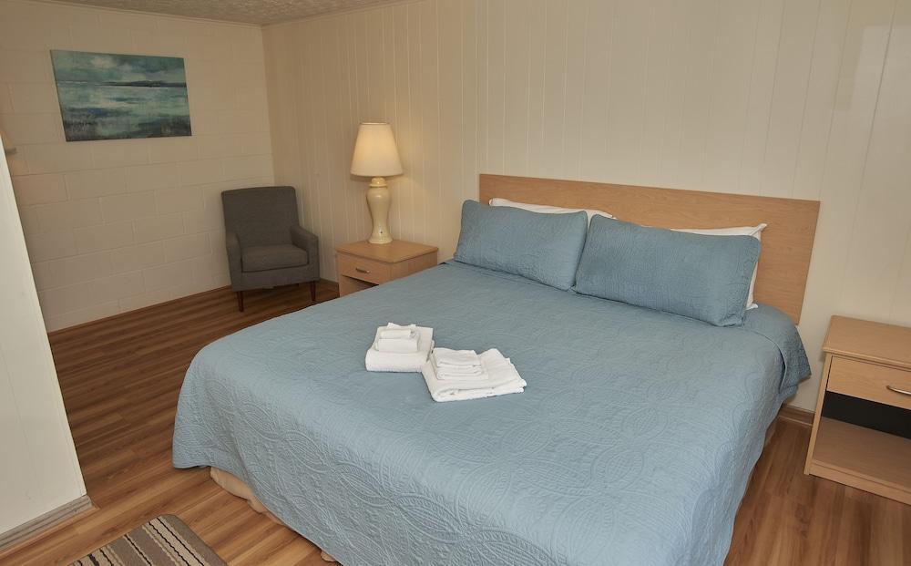 Marguerite Motel photo 35