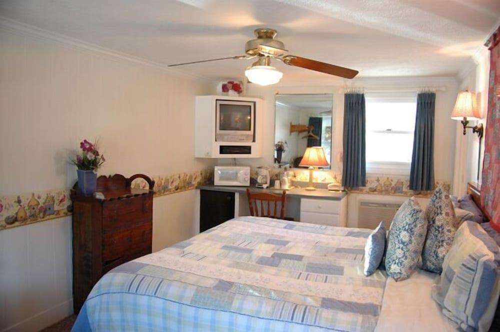 The Homestead Inn photo 33