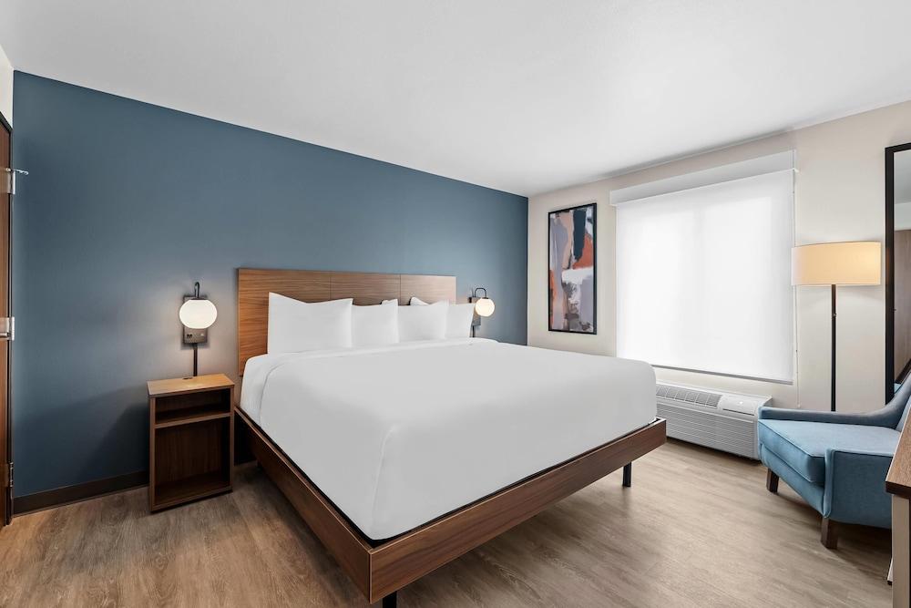 Everhome Suites Brownsville photo 31