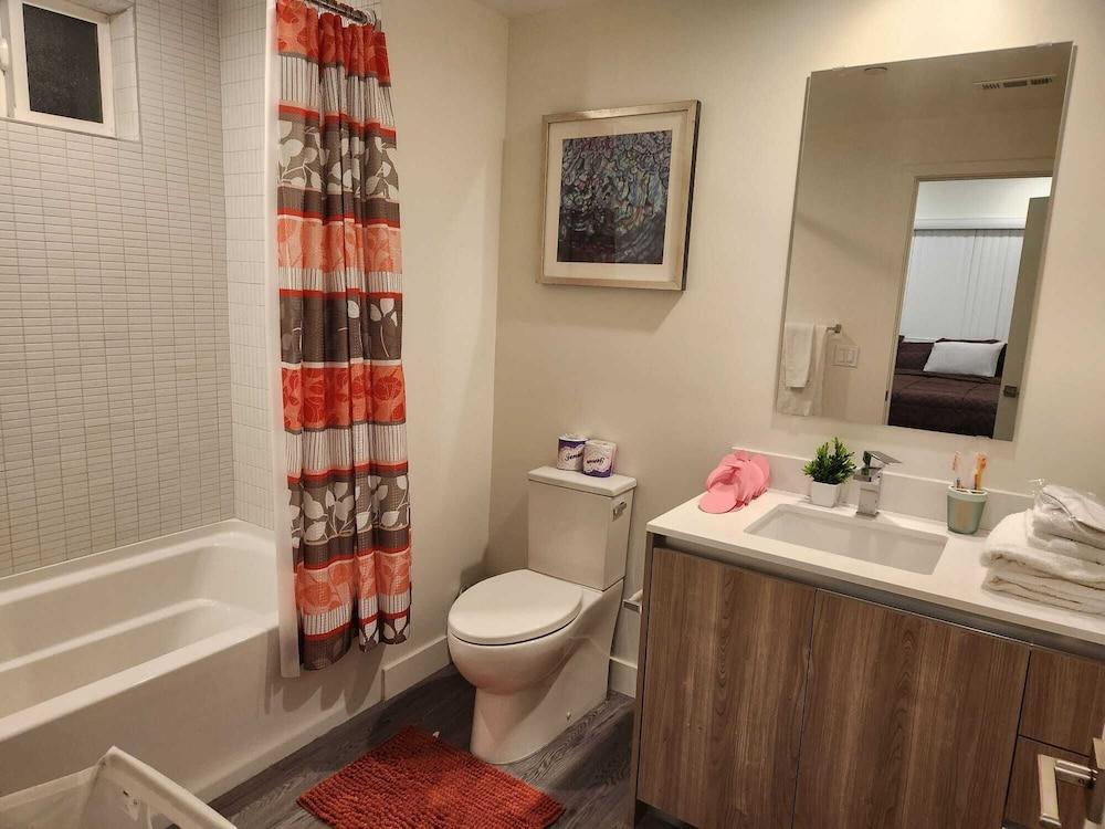 Urban Chic Apart-Hotels in Central LA photo 22