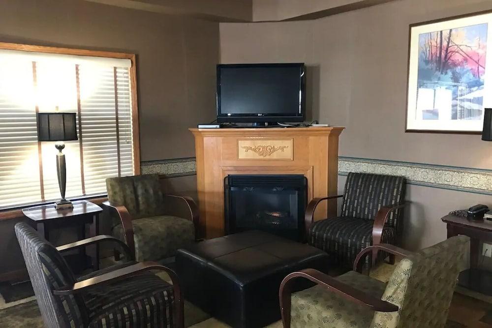 Blue Way Inn Eagan Extended Stay photo 34
