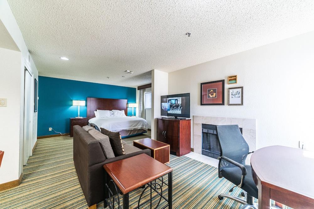 Metro Phoenix Extended Stay photo 54