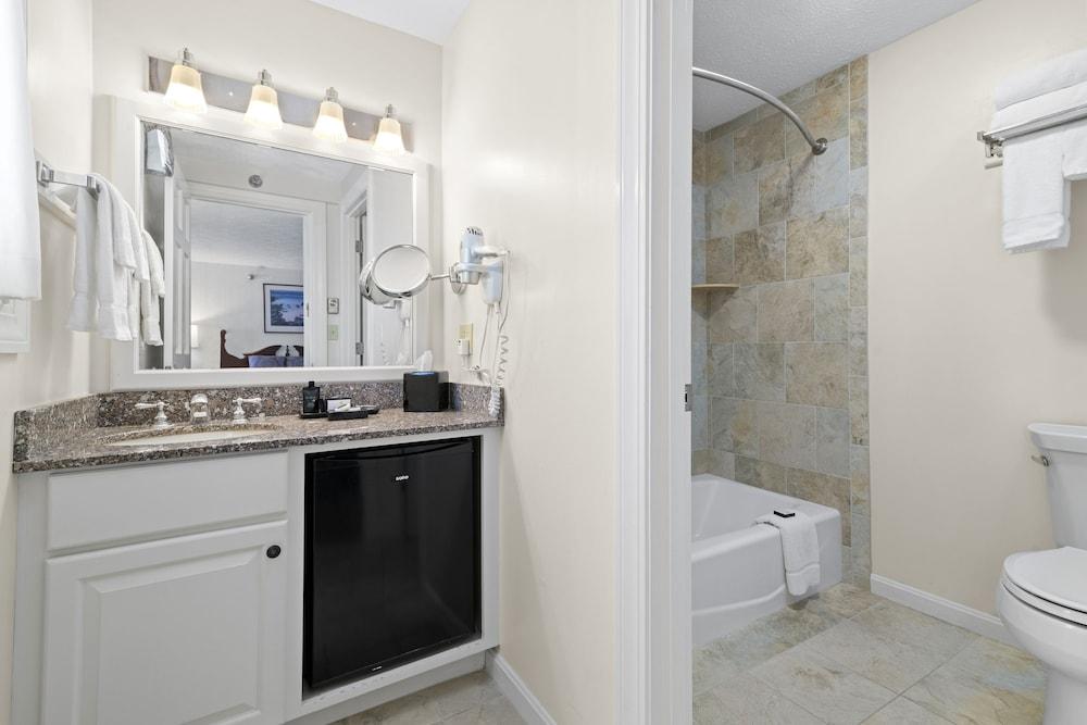 The Sparhawk Oceanfront Resort photo 25