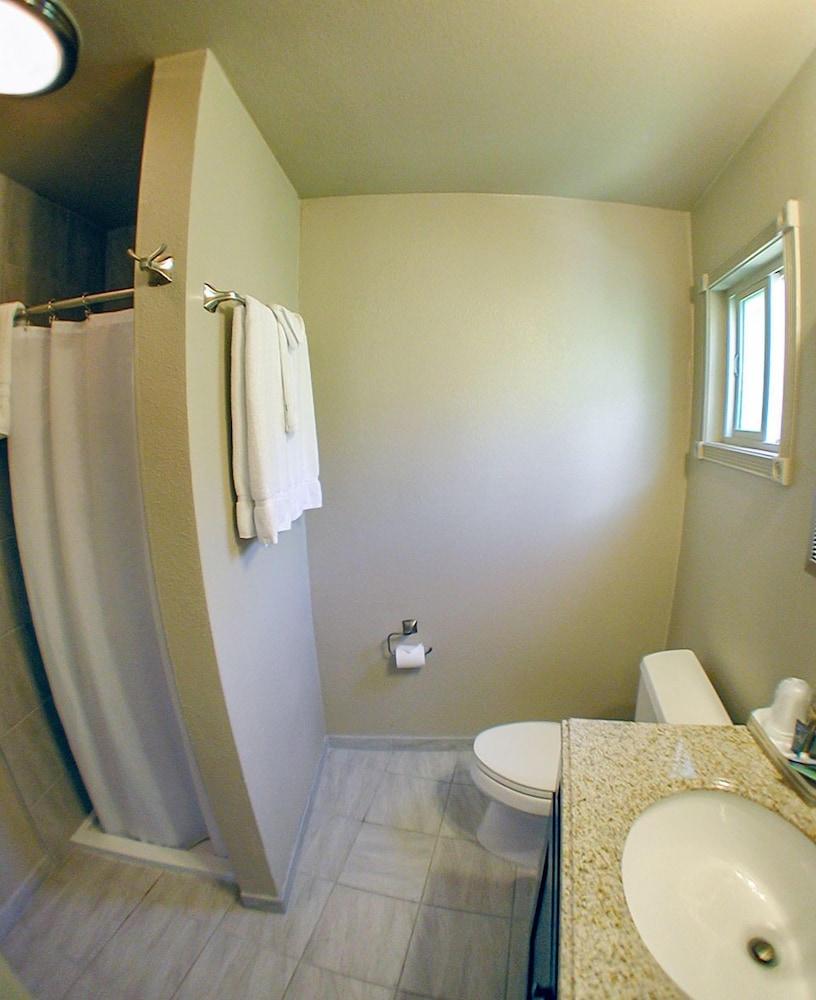 Lucia Lodge photo 31