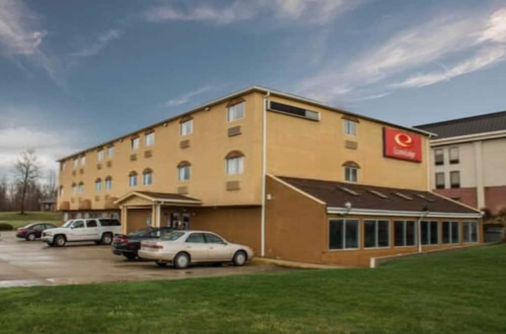 Econo Lodge Kent - Akron West photo 51