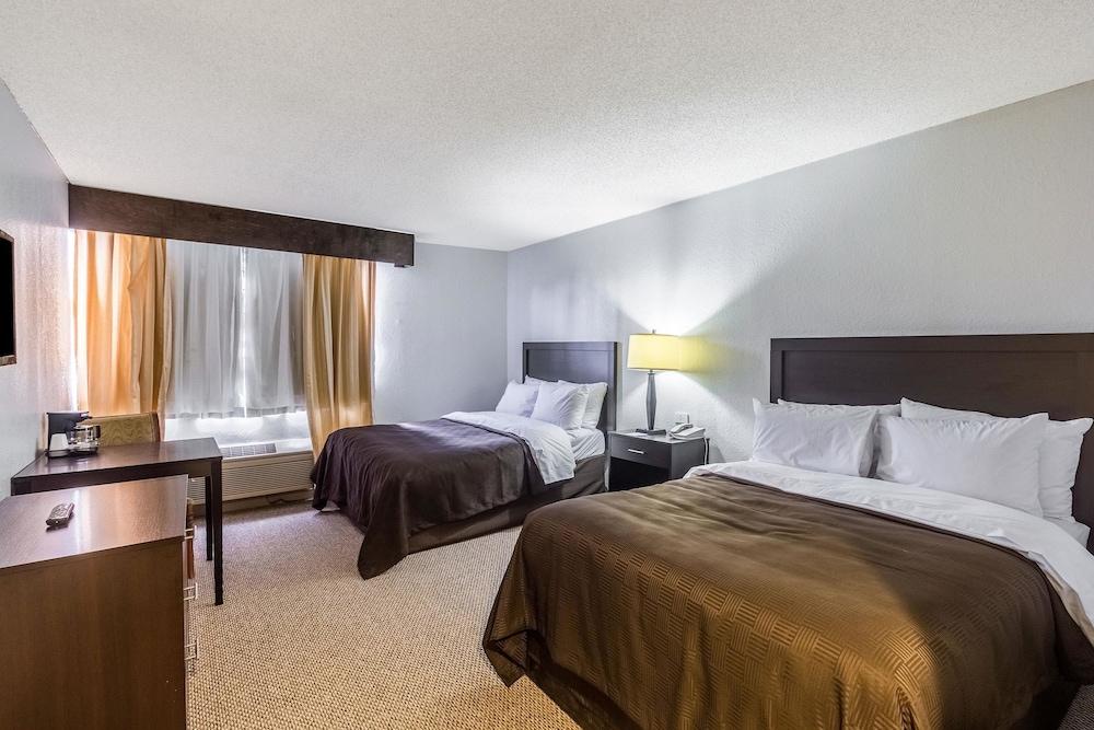 Clarion Inn near McAllen Airport photo 32