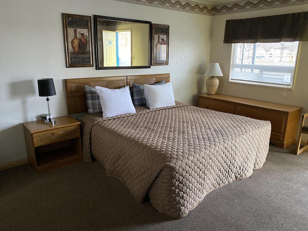 Rainbow Inn & Cottages photo 8