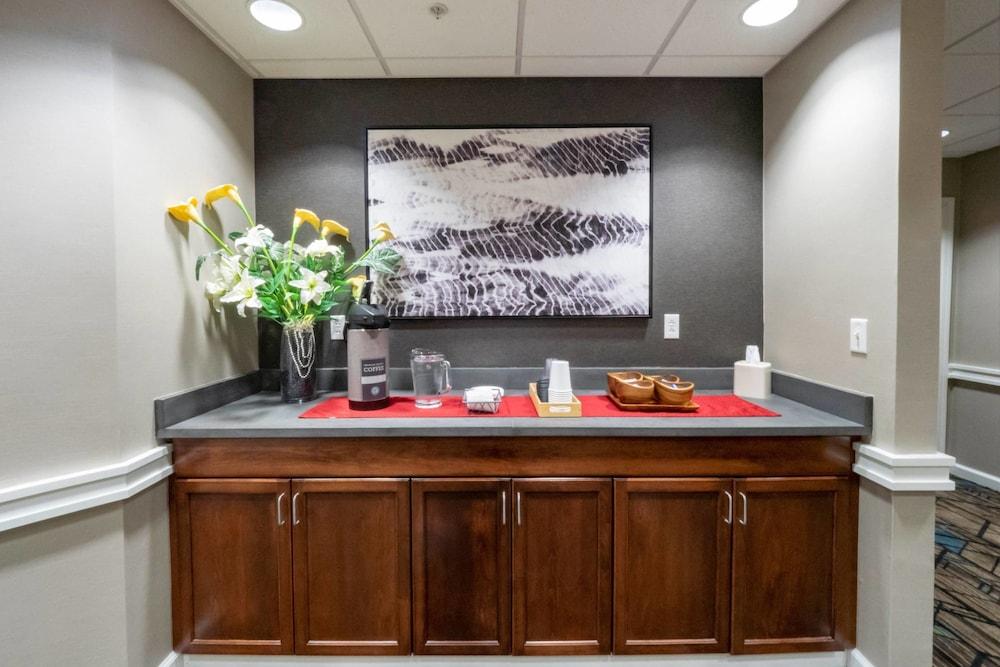 Residence Inn by Marriott Hazleton photo 40