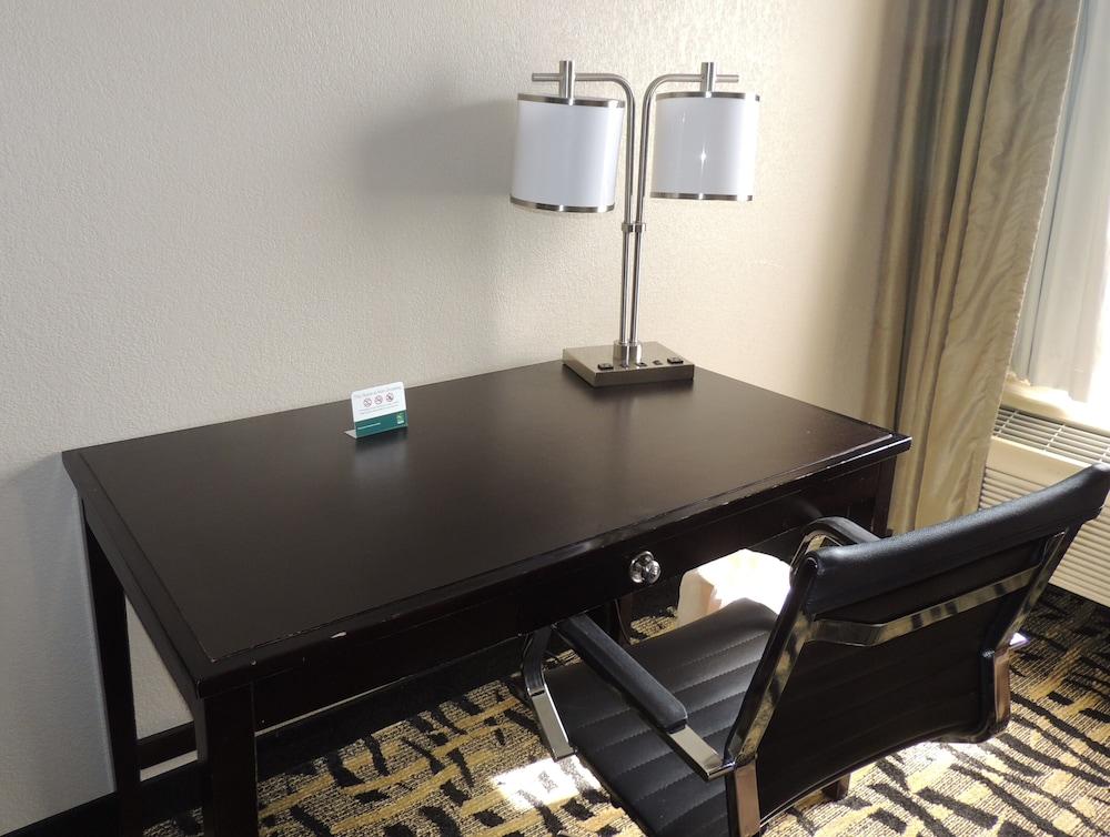 Quality Inn Rochester West photo 17