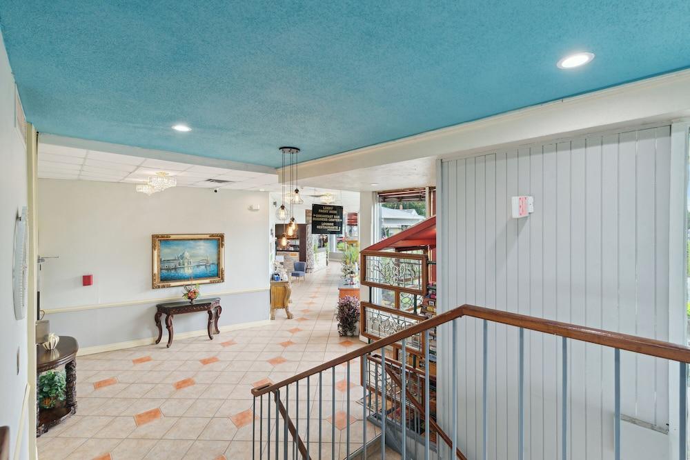 Miami Suites Hotel photo 44