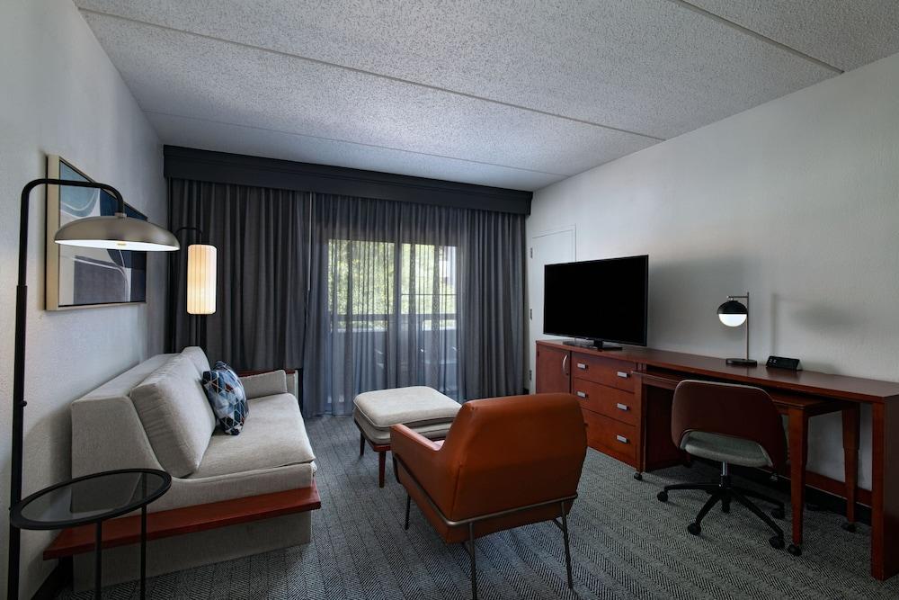 Courtyard by Marriott San Antonio Downtown/Market Square photo 12