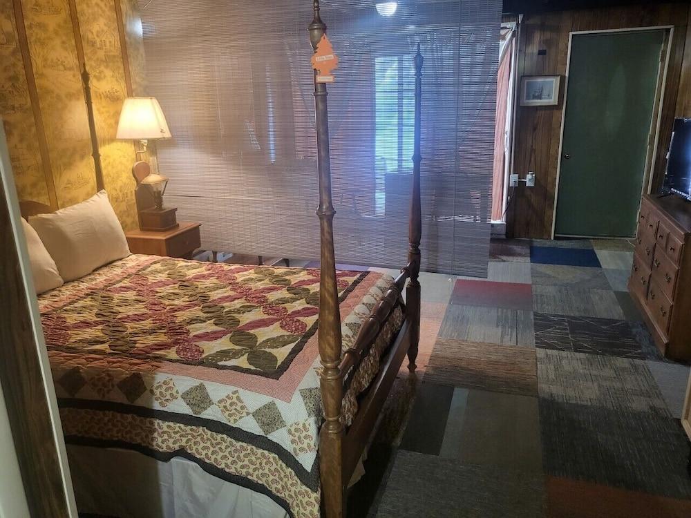 Pocono Mountains Hotel and Spa photo 33