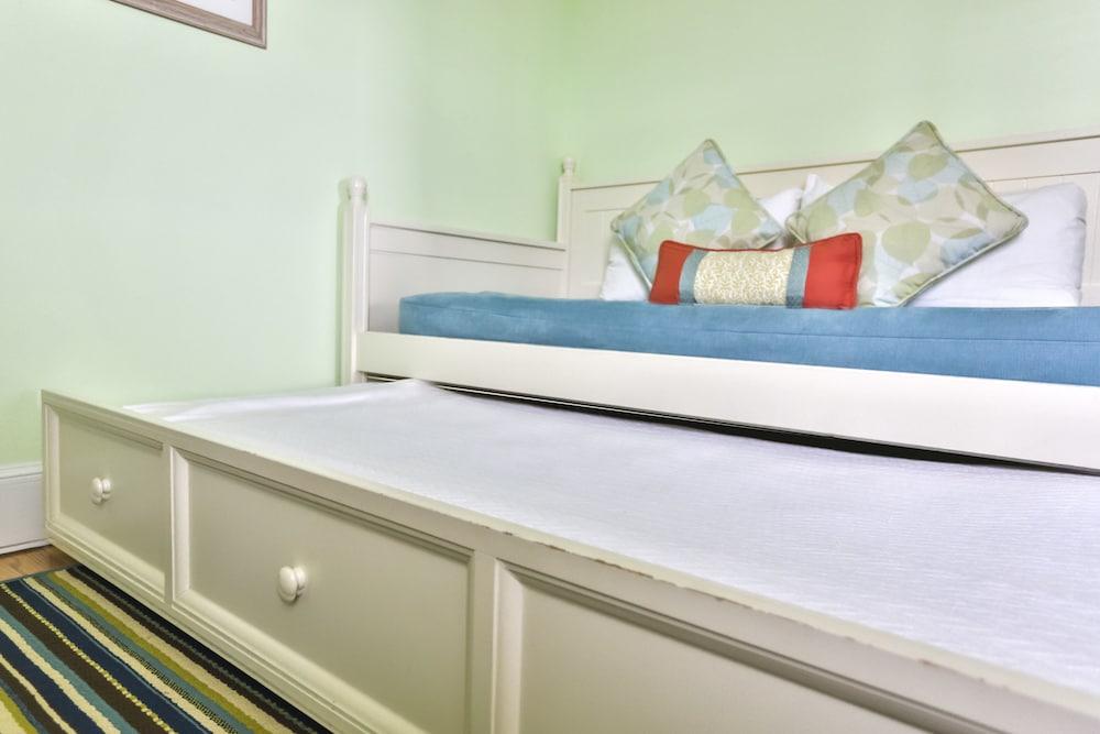 Mansion House Inn And Spa photo 23