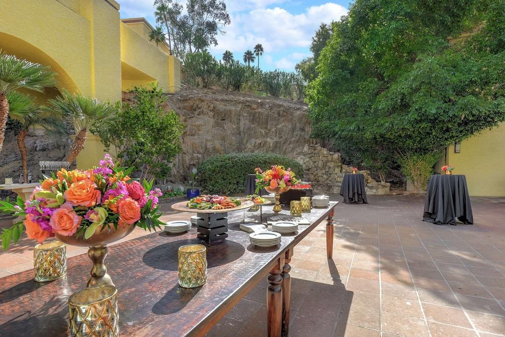 Hilton Phoenix Tapatio Cliffs Resort photo 71