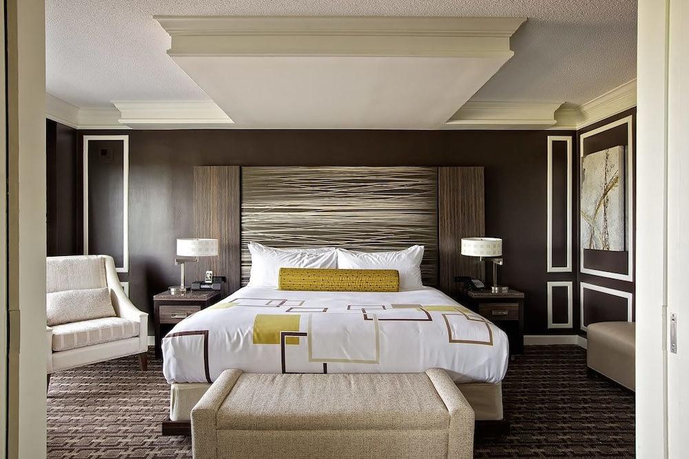 Golden Nugget photo 11