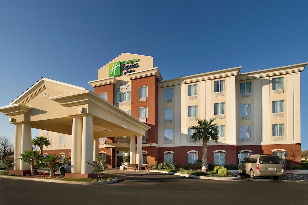 Holiday Inn Express Hotel & Suites Uvalde by IHG photo 44
