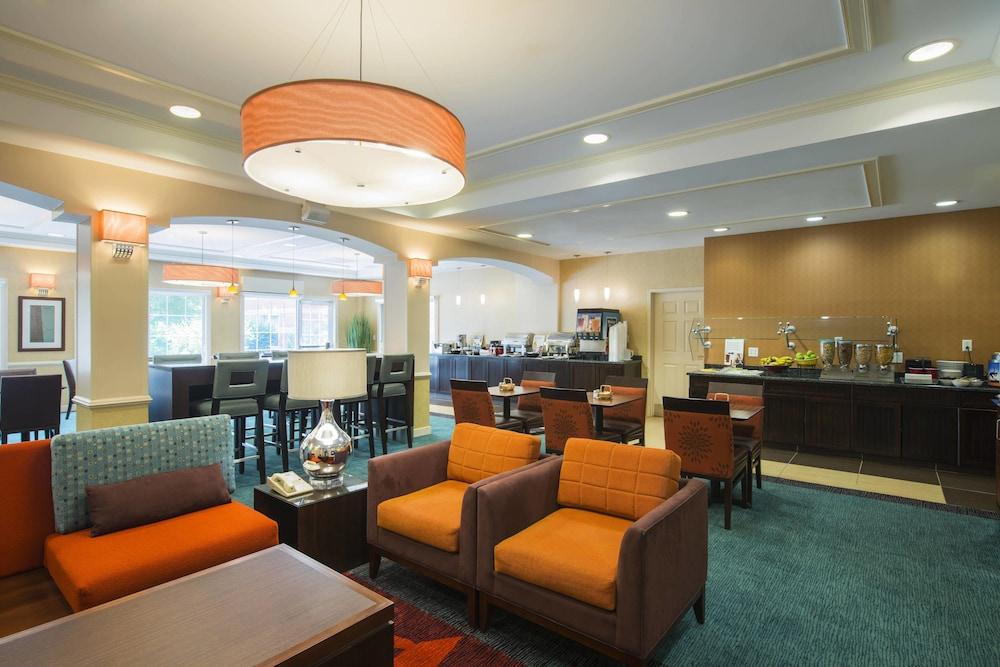 Residence Inn by Marriott Boston Framingham photo 11