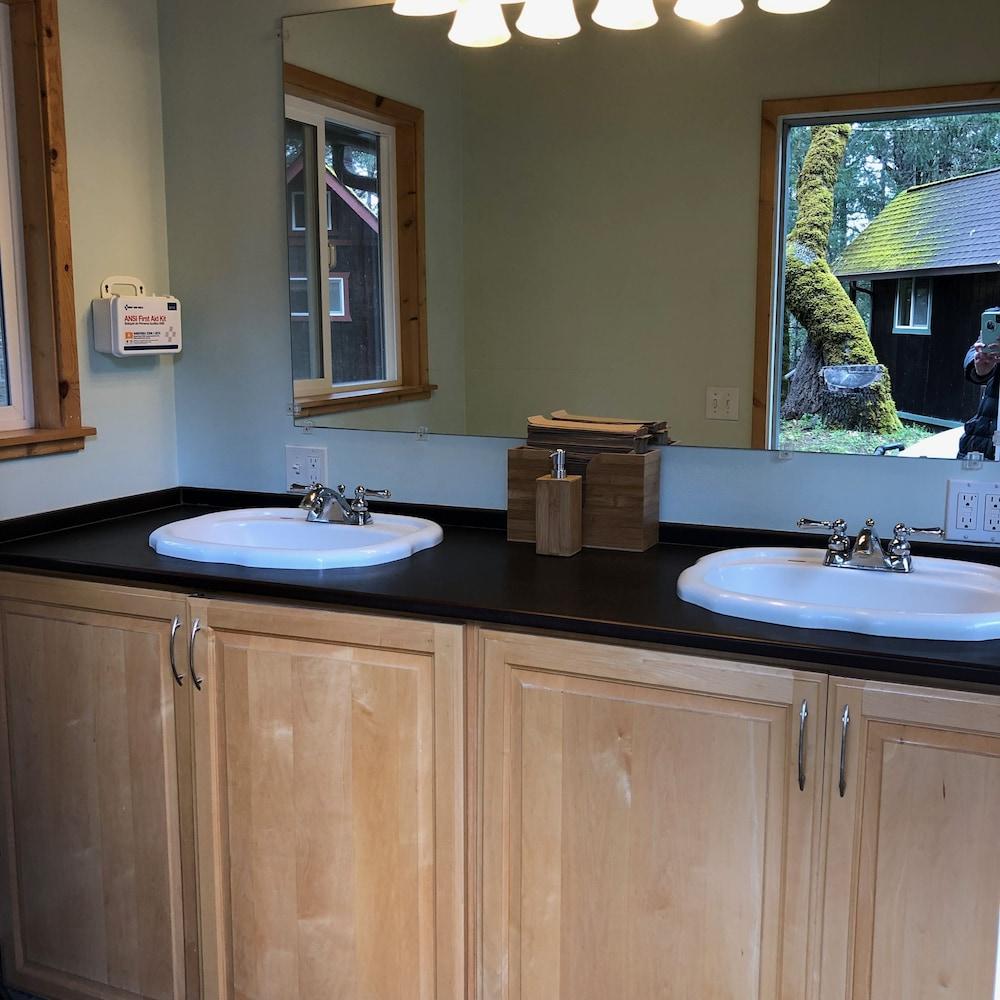 Heartwood Mountain Sanctuary photo 16
