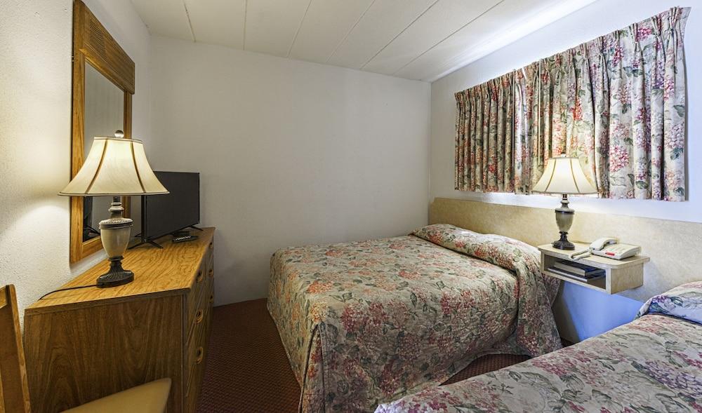 Panoramic Motel & Apartments photo 32