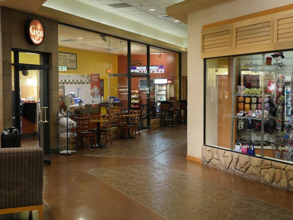 CasaBlanca Resort and Casino photo 27