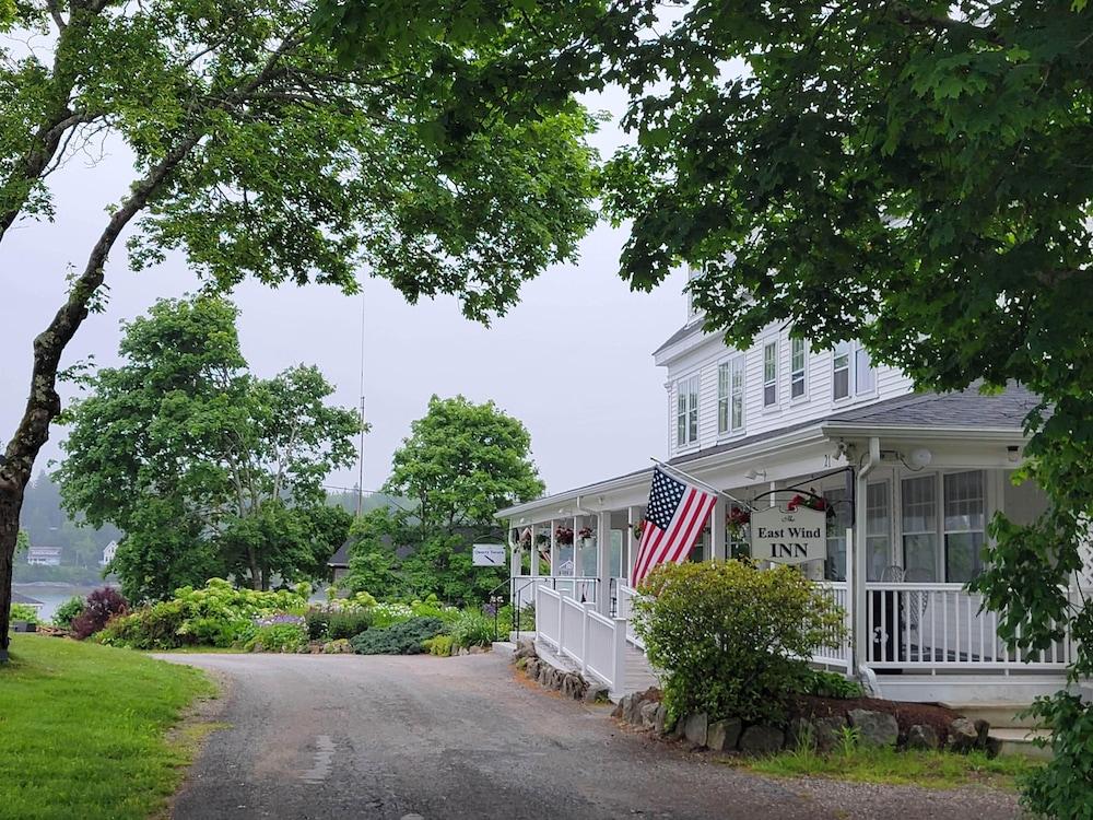 East Wind Inn on the Water photo 31