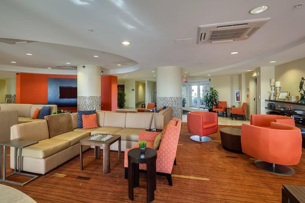 Courtyard by Marriott Jacksonville Beach Oceanfront photo 5