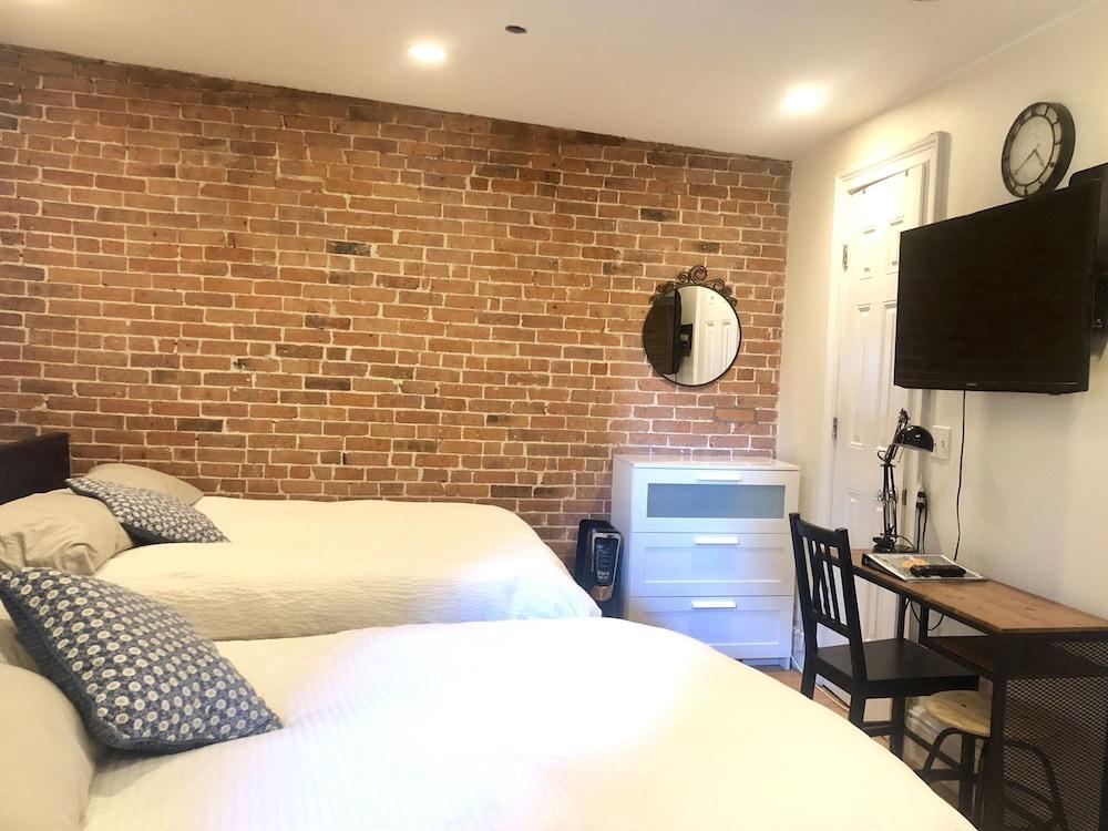 The Nomad Suites & Apartments photo 15