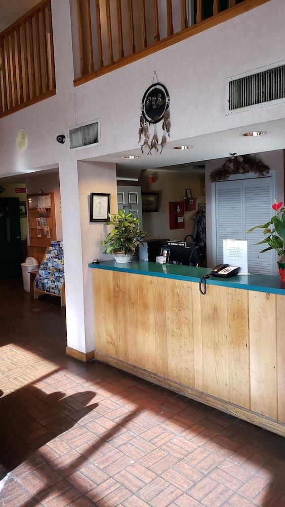 Americourt Hotel photo 33