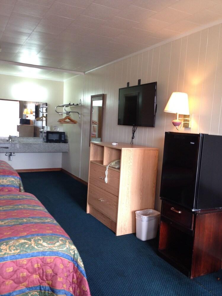 Royal Inn photo 7