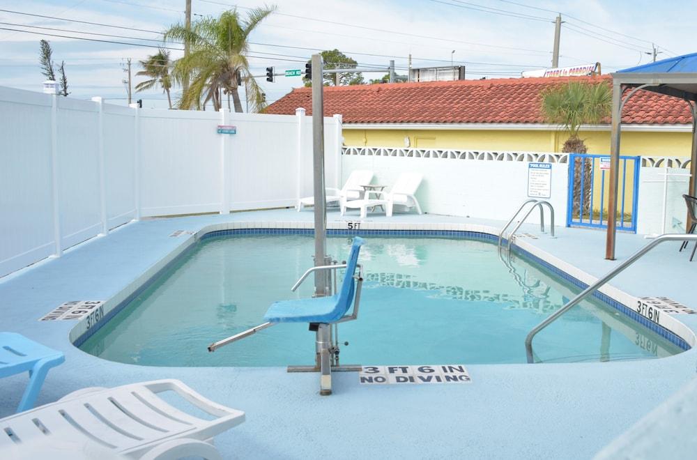 Sun Life Beach Hotel photo 36