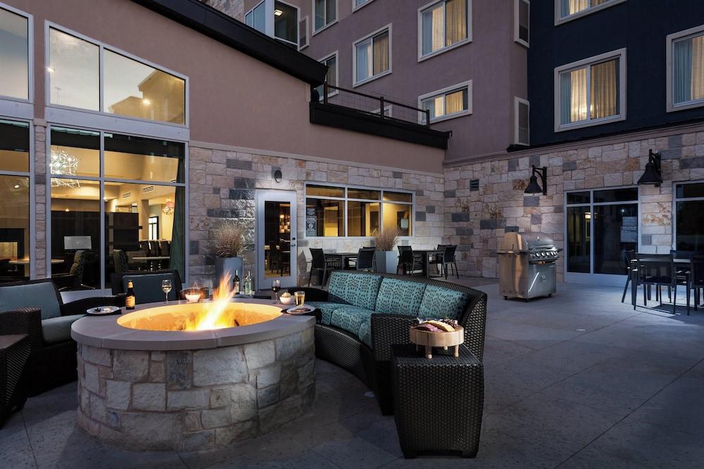 Residence Inn Austin Lake Travis/River Place photo 22