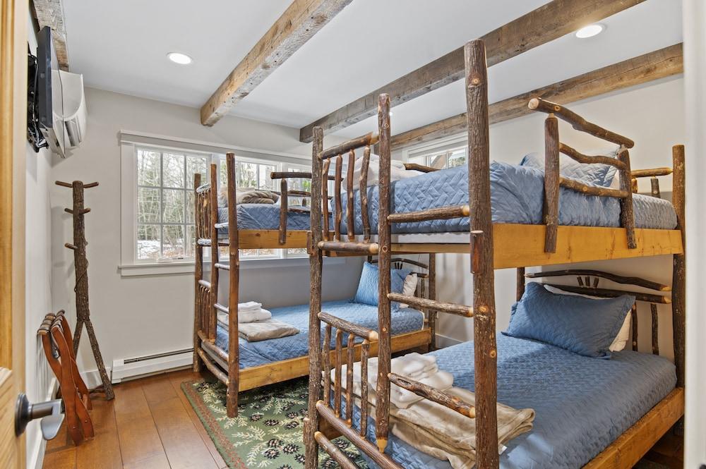 Brook Bound Inn photo 16