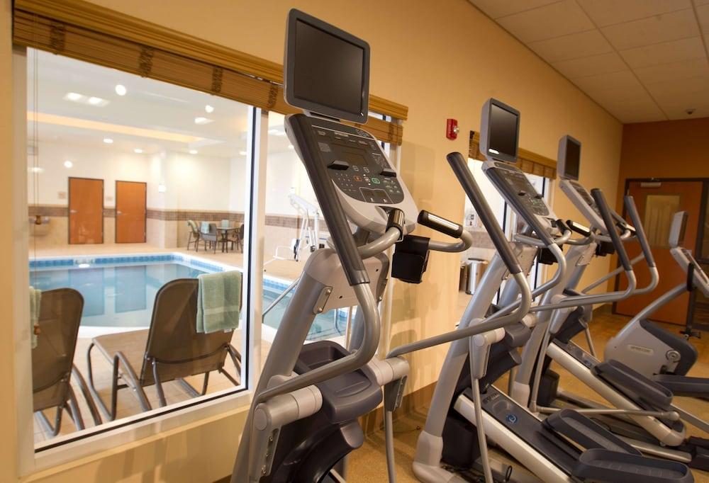 Hilton Garden Inn Cedar Falls photo 62