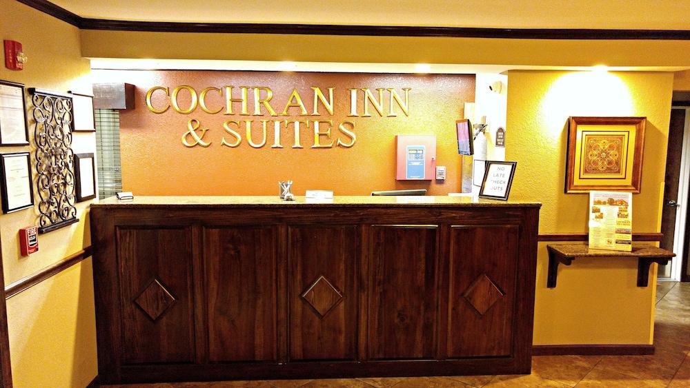 Cochran Inn & Suites photo 2