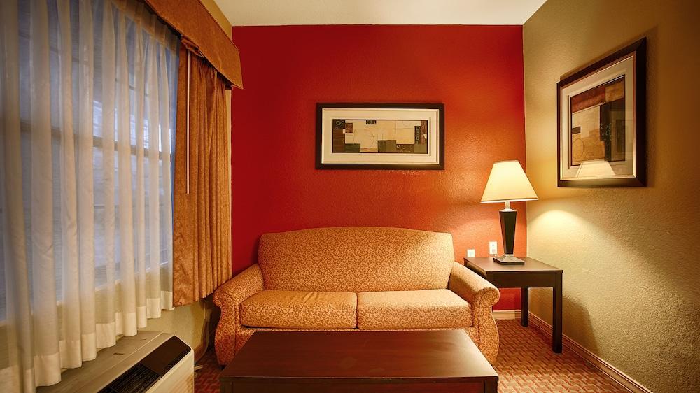 Americas Best Value Inn Monroe photo 13