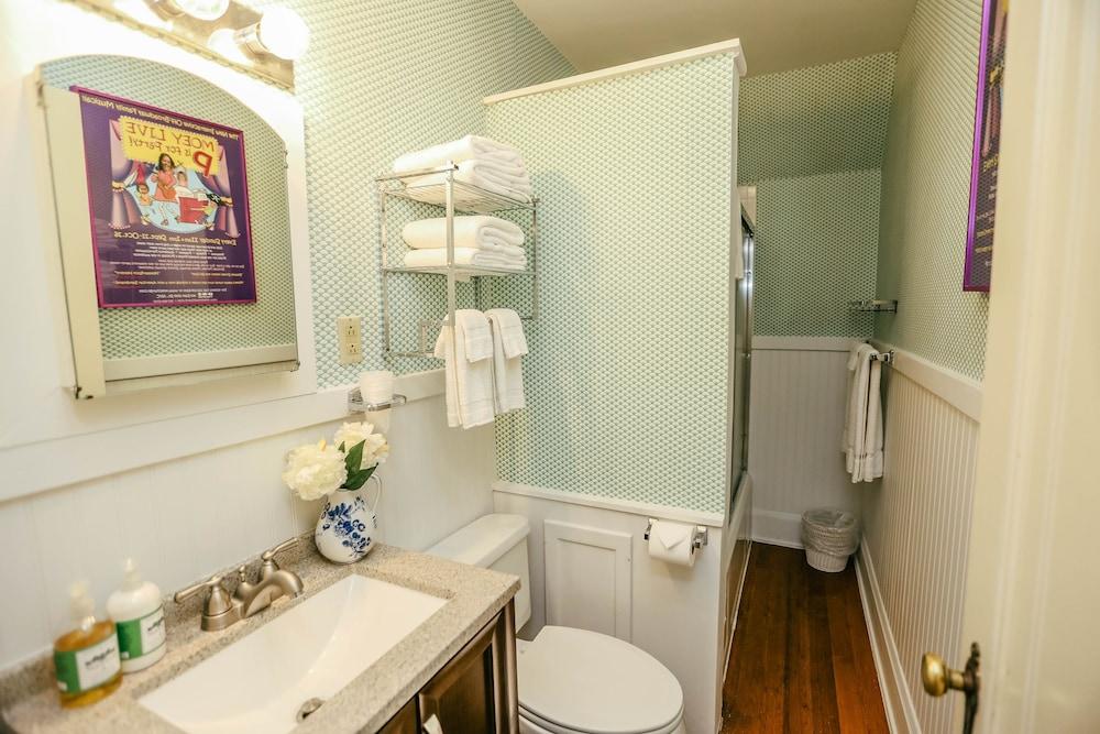 Wilburton Inn photo 57