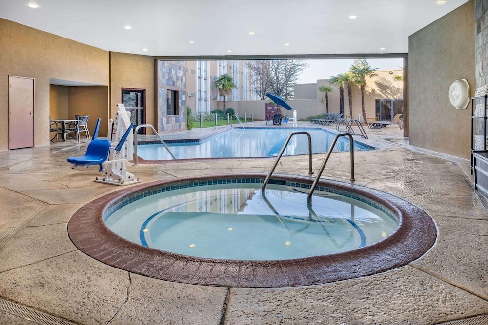 Wyndham Sacramento photo 24