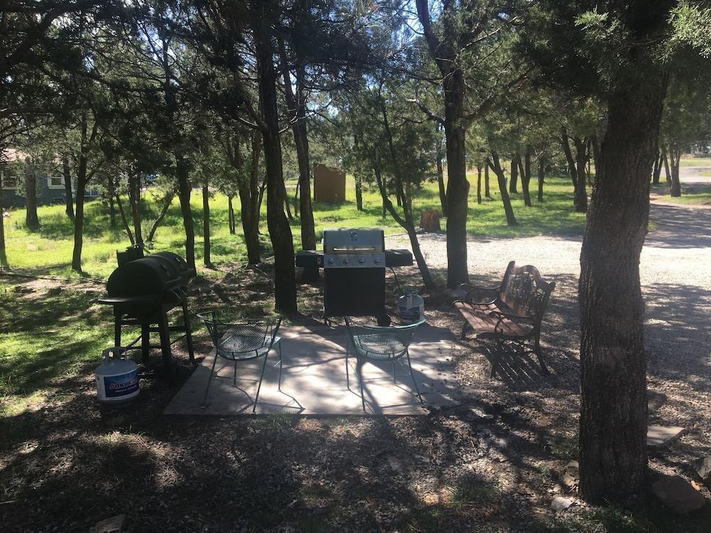 The Lodge at Lazy Bear Retreat photo 40