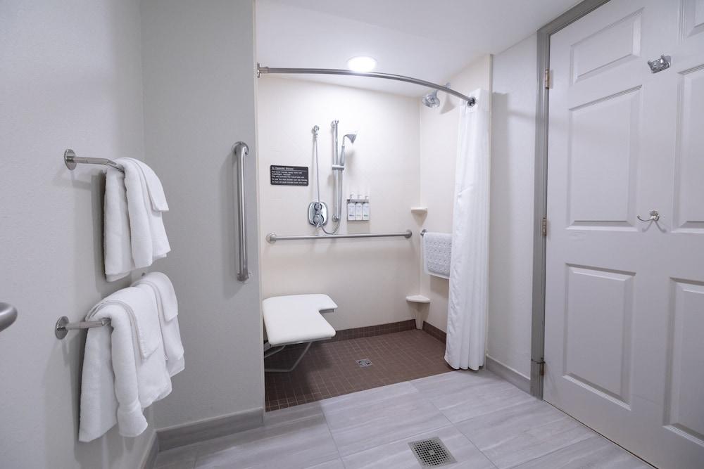 Holiday Inn Express Hotel & Suites Frackville by IHG photo 15