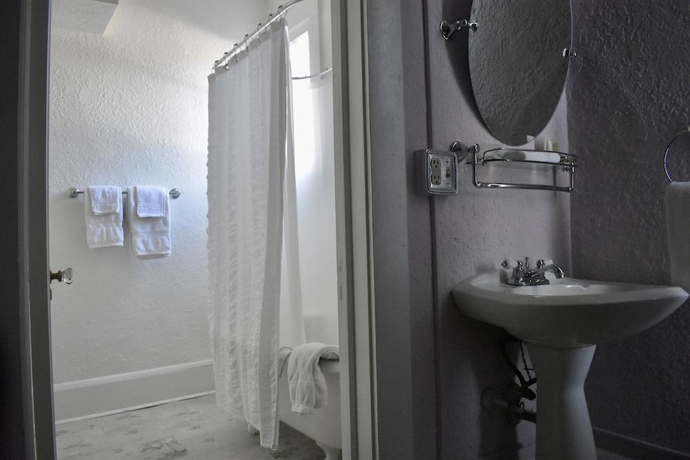 The DeLand Hotel photo 18