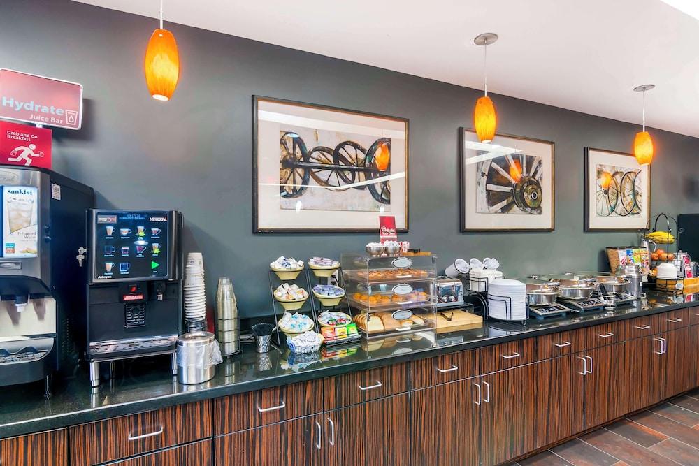 Best Western Plus Olathe Hotel photo 26