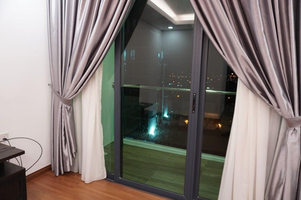 Pier View Suites photo 9