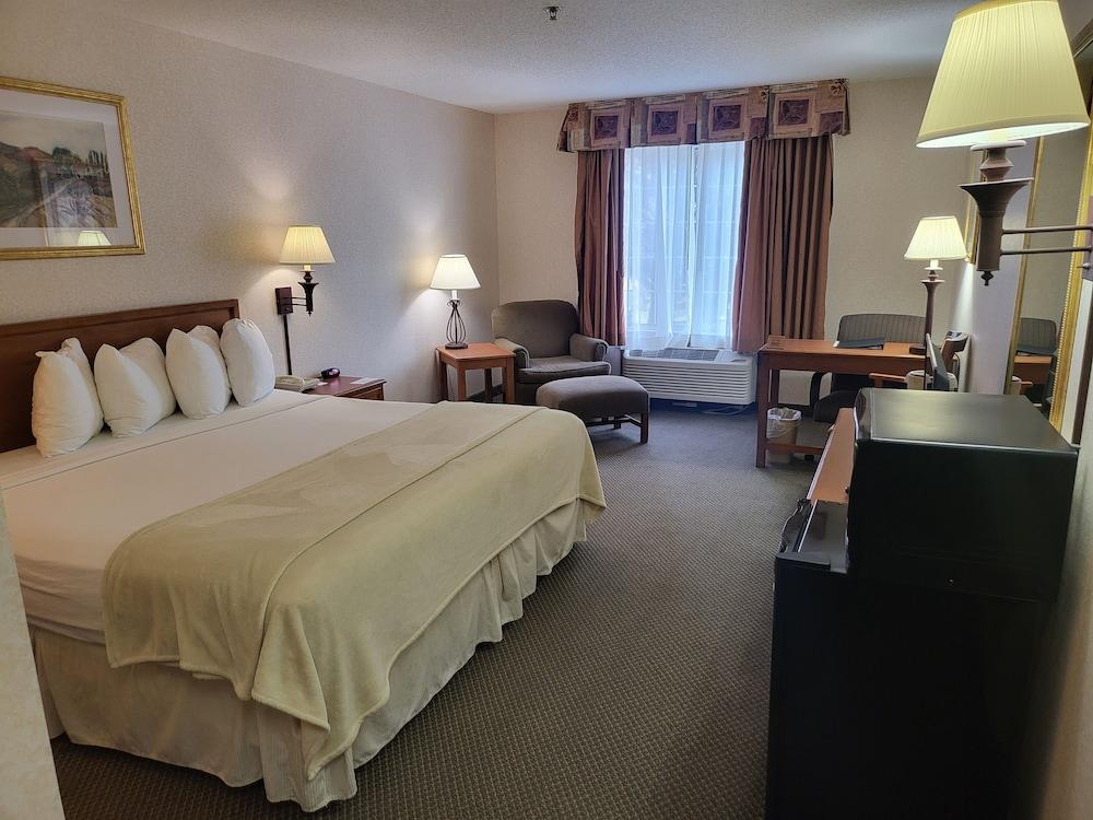 The Glenville Inn photo 43