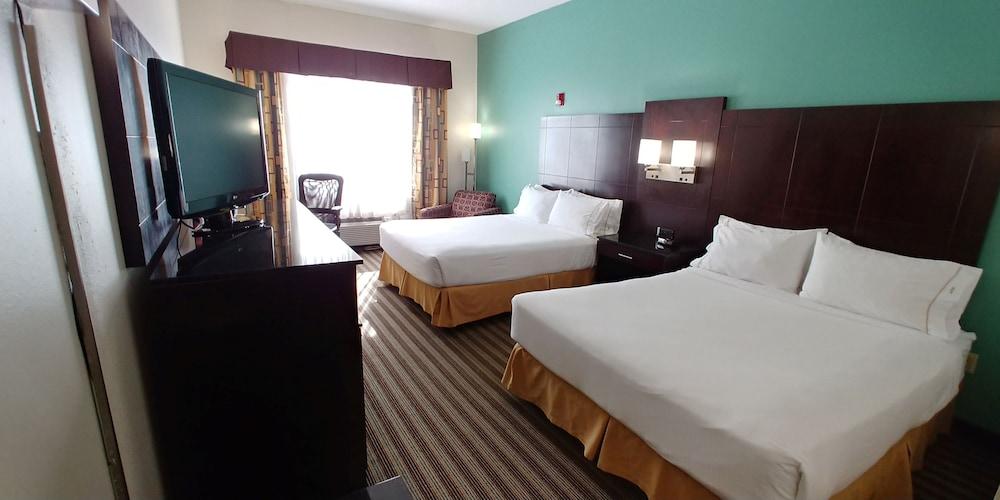 Holiday Inn Express West Point by IHG photo 10