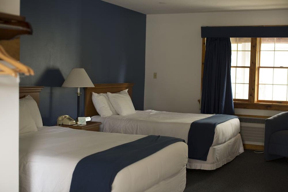 Rhinebeck Village Inn photo 2